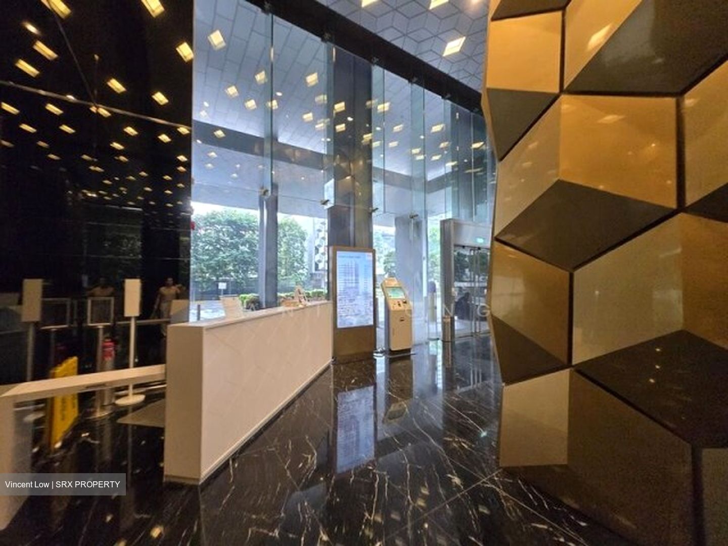 Centrium Square (D8), Office #560250211